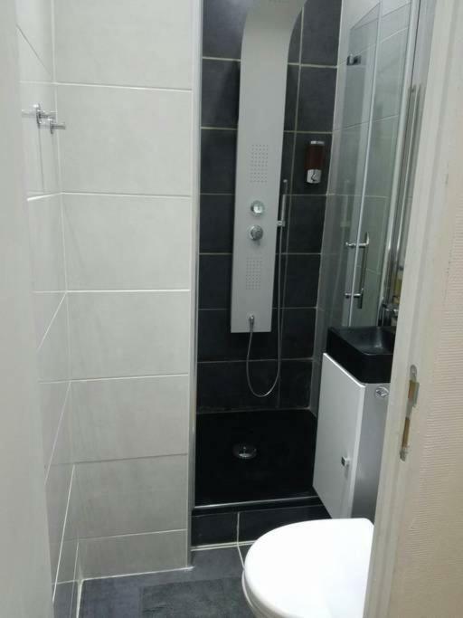 Studio Gare Metz Cote Cour Экстерьер фото